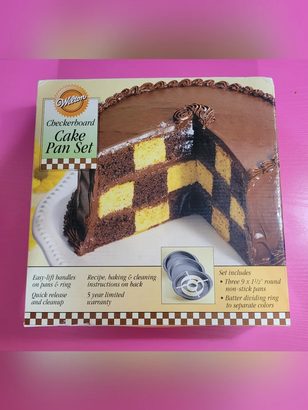 Wilton 2005 Checkerboard Cake Pan Set